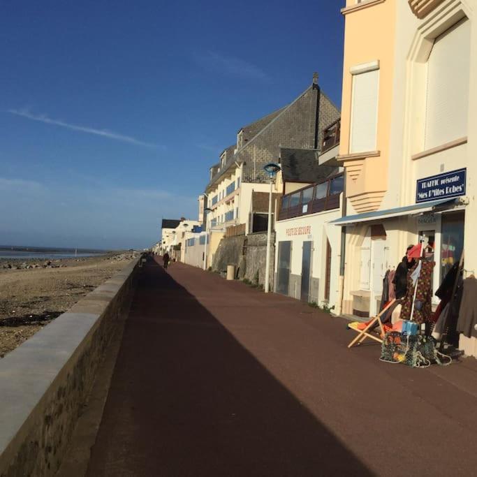 Les Iles Vue Sur Mer Agon-Coutainville Exterior foto